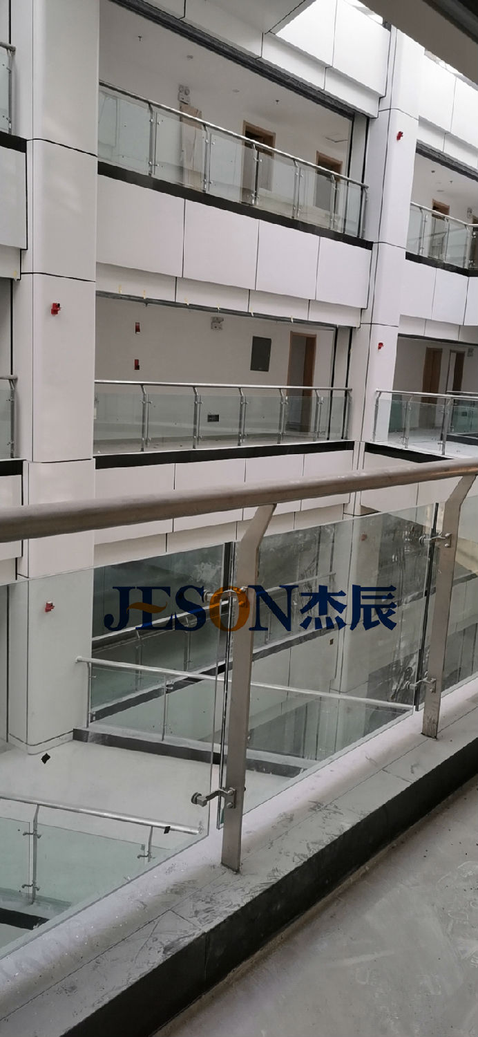 杰辰不銹鋼立柱 杰辰不銹鋼立柱