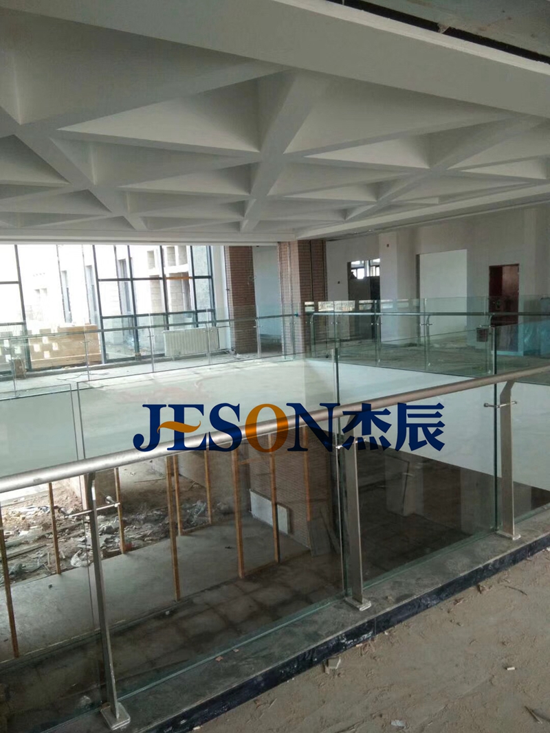 杰辰不銹鋼立柱 杰辰不銹鋼立柱