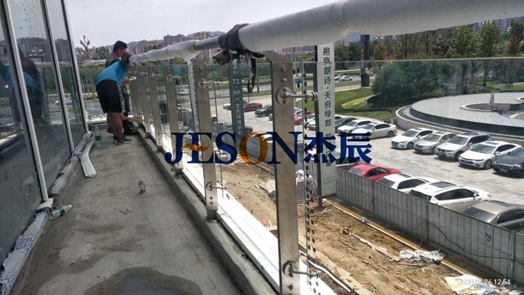 杰辰立柱 杰辰立柱